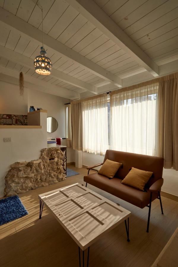 Upstairs - Skylight Apartment Lecce Ngoại thất bức ảnh