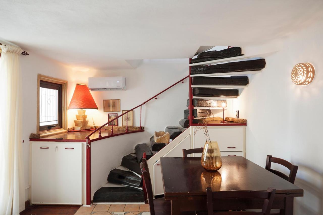 Upstairs - Skylight Apartment Lecce Ngoại thất bức ảnh