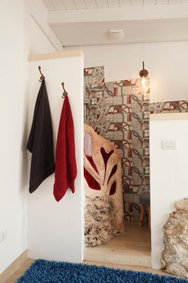 Upstairs - Skylight Apartment Lecce Ngoại thất bức ảnh