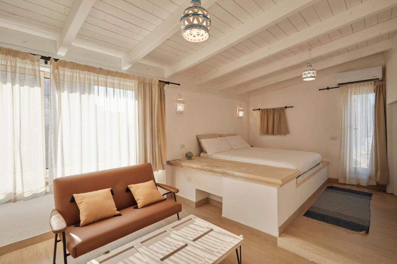 Upstairs - Skylight Apartment Lecce Ngoại thất bức ảnh